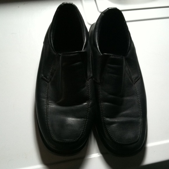 Men's Black Slip-On Dress Shoe 💢REDUCED💢