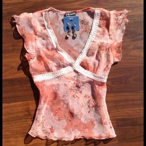 Delicate Shear Floral Top With Lace