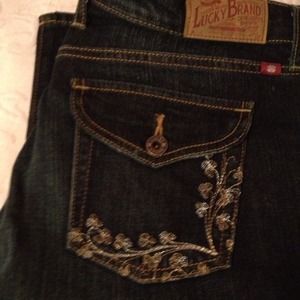 Dress jeans. Unique pocket design.