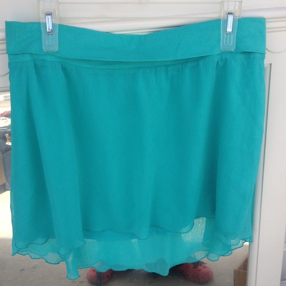 Sheer Aeropostale skirt new