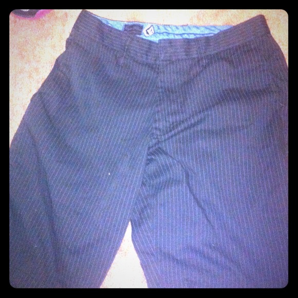 Men's Volcom shorts - Picture 1 of 1