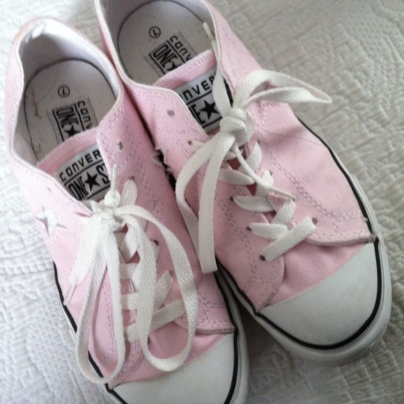 Converse Shoes - Pink Converse