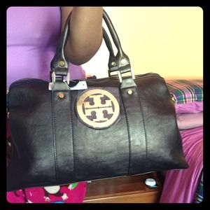 Golden Brown Tory Burch handbag!