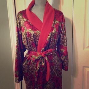 Victoria's Secret robe