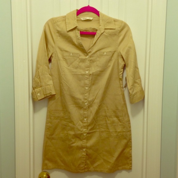💥SOLD💥Old Navy Tan Khaki Chino Button Dress