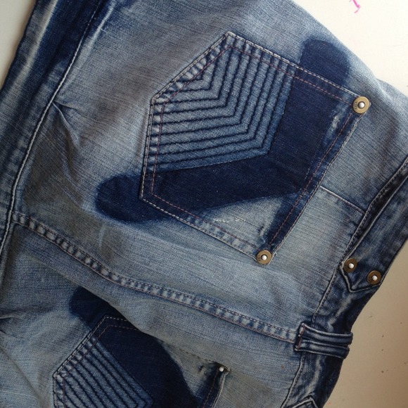 Armani denim skirt new - Picture 2 of 4