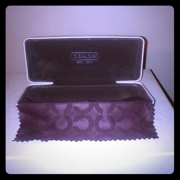 Authentic Coach Case