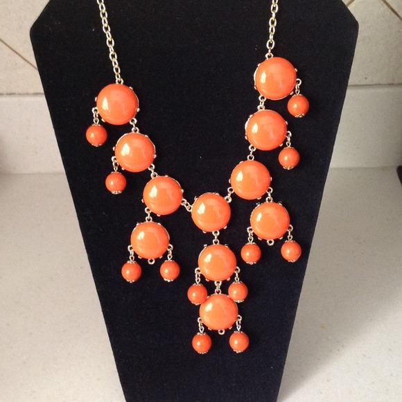 Jewelry - REDUCED!!!!     Bib bubble necklace, orange/coral