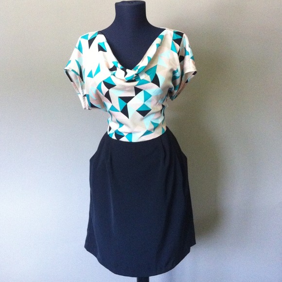 DKNY Dresses & Skirts - DKNY Black Geometric Print Cowl neck dress