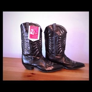 Black & Silver Cowgirl Boots