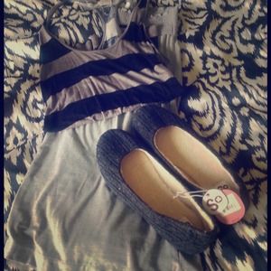 NWT Grey ballet flats/slippers