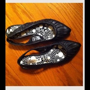 Black shoes
