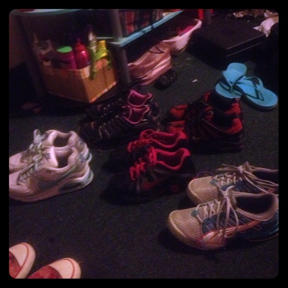 Nike shox, air max, pumas - Picture 1 of 4