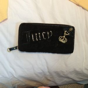Juicy Wallet!!