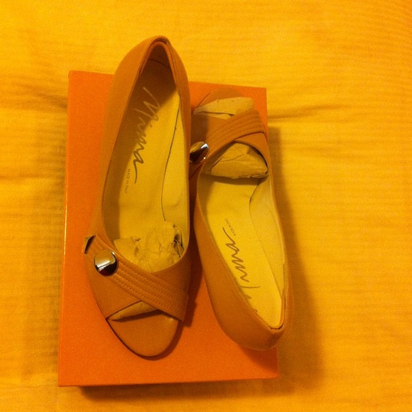 Beautiful brand new  "Mina" Shoes