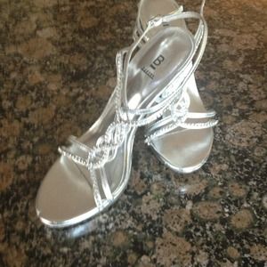 Bakers Silver Formal shoes