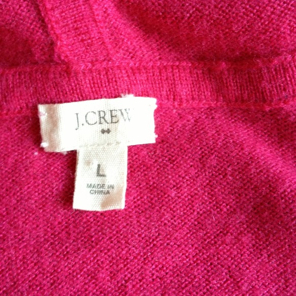 SOLD Raspberry wool/cashmere sweater - Picture 3 of 3
