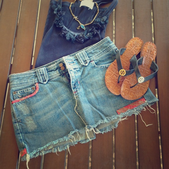 ⭕️sold bundle Abercrombie and Fitch mini skirt