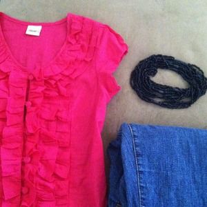 Pink cotton shirt with adorable ruffles