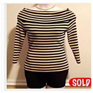 Venini boat neck sweater.  Bust 32".