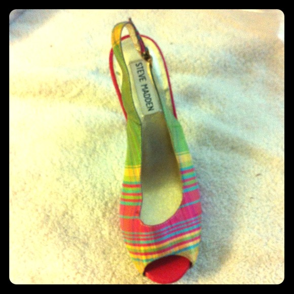 Steve Madden plaid sling back heels! Sold on ebay