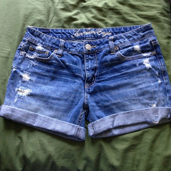 ❌❌SOLD❌❌American Eagle denim shorts - Picture 1 of 4