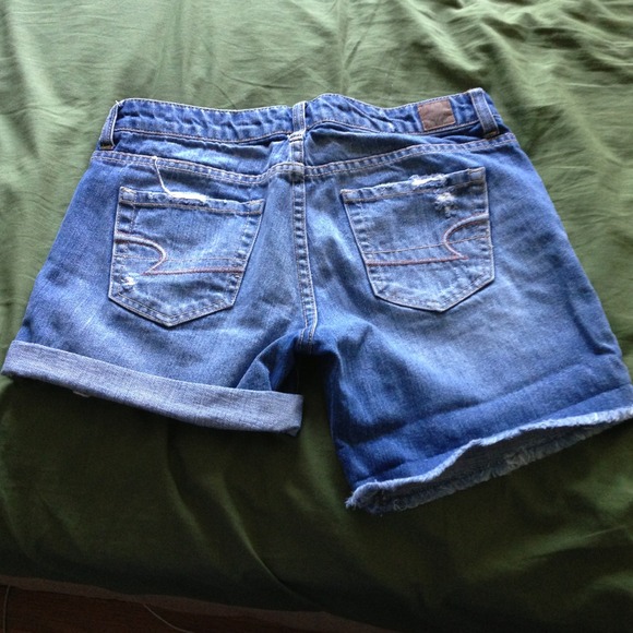 ❌❌SOLD❌❌American Eagle denim shorts - Picture 3 of 4