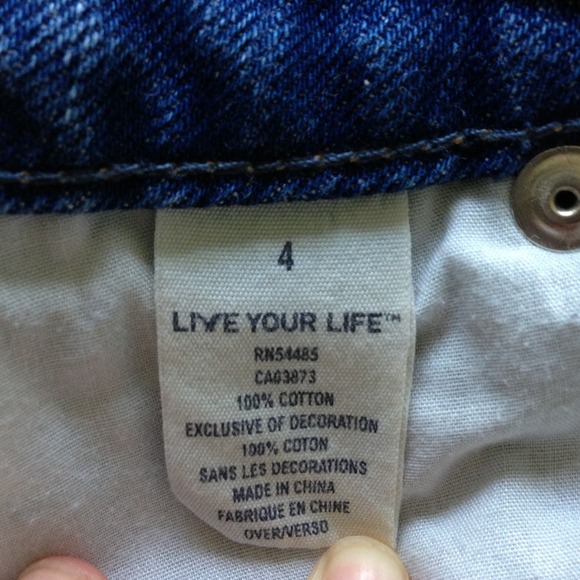 ❌❌SOLD❌❌American Eagle denim shorts - Picture 4 of 4