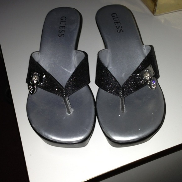 Guess Shoes - ✳REDUCED Guess Sandals