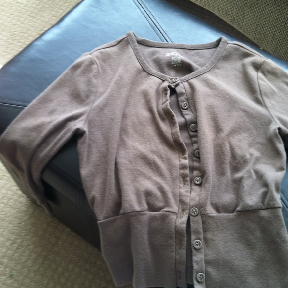 Brown 3/4 small Aerie cardigan