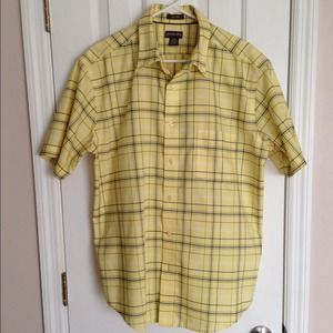 Men's used St. John's Bay  Shirt size Large