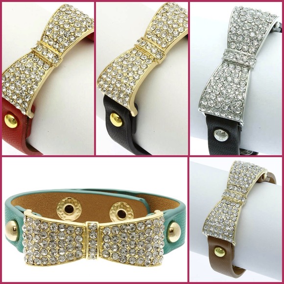 Jewelry - 1 Bow Bracelet (Please Read Description)