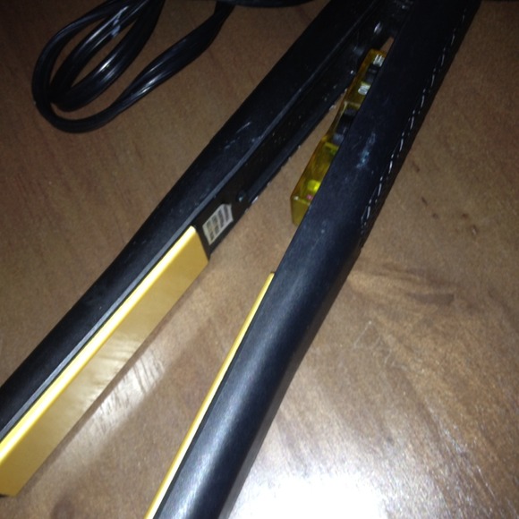 Hot n hotter flat iron