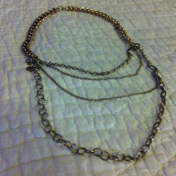 💢REDUCED!!!💢 Gold chain necklace