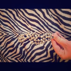 🎀 Fashion statement headband! 🎀