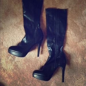 Aldo black boots