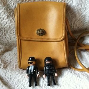 Vintage yellow coach