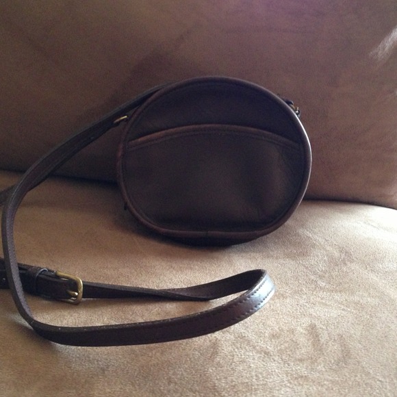 Authentic Vintage Coach Canteen purse