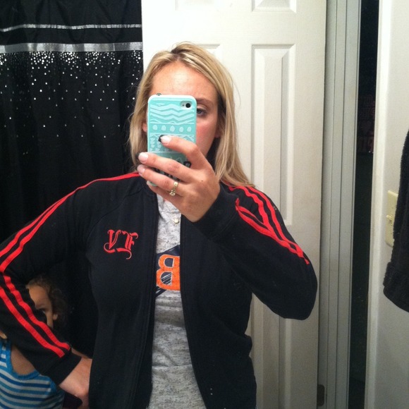 Sold - Picture 2 of 3