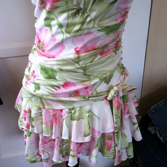 SOLDπππ - Picture 2 of 4