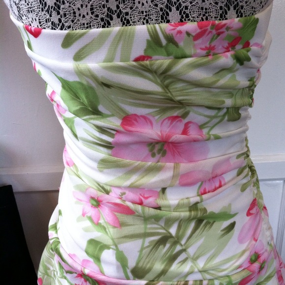 SOLDπππ - Picture 3 of 4