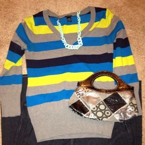 //SOLD//STRIPE SWEATER.