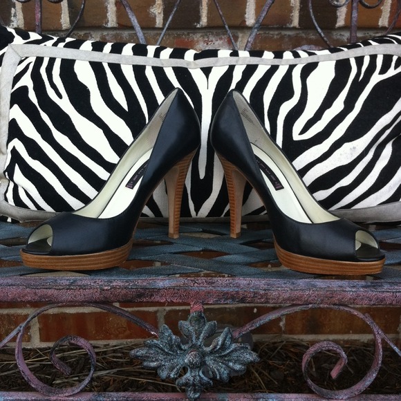 Steven by Steve Madden Shoes - Steve Madden "Lalo" Peep toe Heels