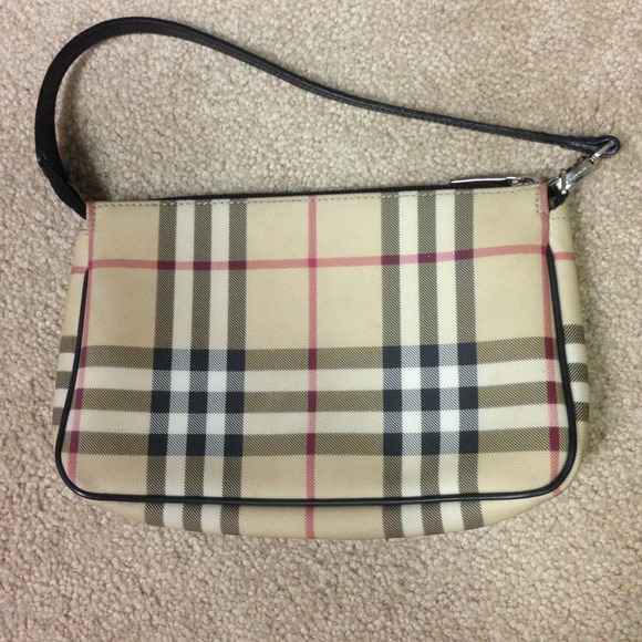 Authentic Burberry Nova Check Purse Made in Italy