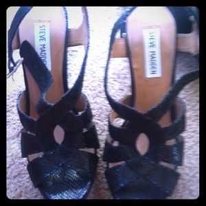 Steve Madden heels black with shimmer