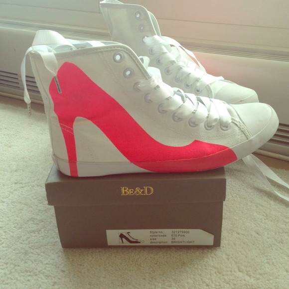 Be & D - Be and D Canvas High Heel Sneakers Size39