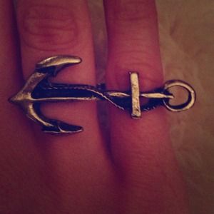 Goldtone Nautical Anchor Ring