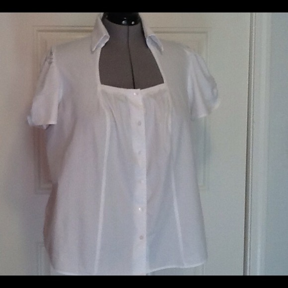 SOLD in bundle! Plus Size white cotton blouse NWOT