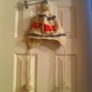 TRADED Vineyard Vines winter hat. Never been worn!