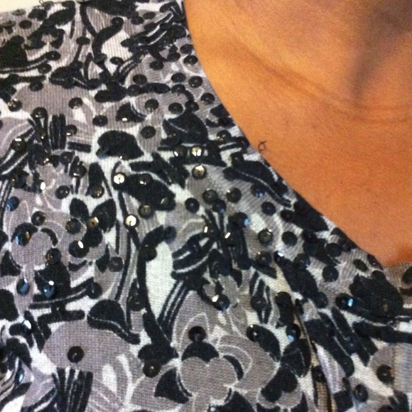 Black & Grey cardigan. - Picture 3 of 3